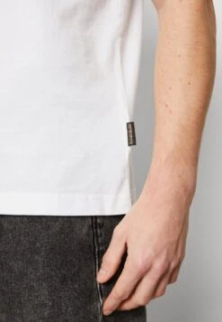 Napapijri S-QUITO SS - T-Shirt Print - Bright White -Napapijri 8d0f109e924644039c5d78eacca344de