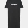 Napapijri BOX LONG - T-Shirt Print - Black 1 Napapijri BOX LONG - T-Shirt Print - Black -Napapijri ff17b5d54abe4d5980a8b3b6f9f8e275